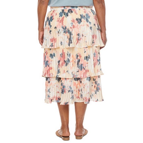 NWT - Ryegrass -Plus Womens Pleated Ruffle Midi Skirt - Picture 3 of 8